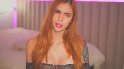 Snapshot of nataly_05 chatting on 12/05/24, 11:29 anatalybee online show from 12/05/24, 11:29