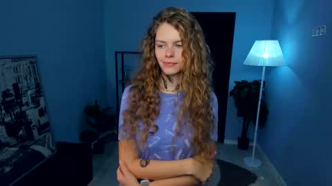 Natalie online show from 10/26/25, 05:13