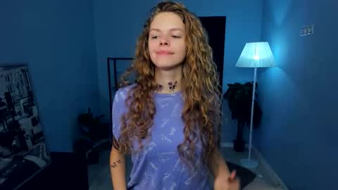 Natalie online show from 11/09/25, 05:06