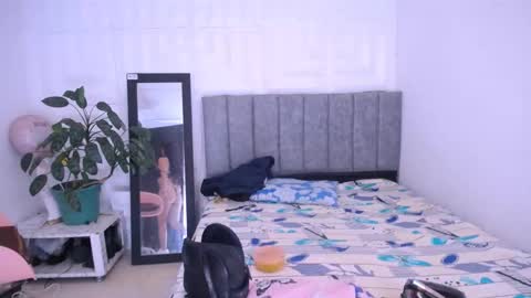 Snapshot of nataly_mcry chatting on 11/13/25, 05:56 NATALY online show from 11/13/25, 05:56