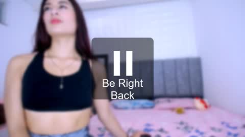 Snapshot of nataly_mcry chatting on 11/22/25, 05:12 NATALY online show from 11/22/25, 05:12