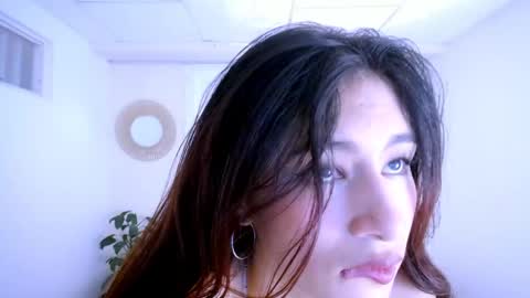 Snapshot of nataly_mcry chatting on 06/02/26, 08:44 NATALY online show from 06/02/26, 08:44