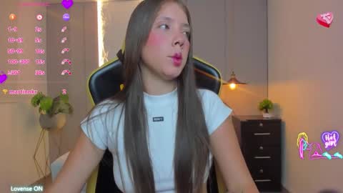 Snapshot of nataly_rodri chatting on 03/07/26, 02:08 Nataly online show from 03/07/26, 02:08