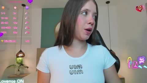 Snapshot of nataly_rodri chatting on 03/11/26, 02:06 Nataly online show from 03/11/26, 02:06