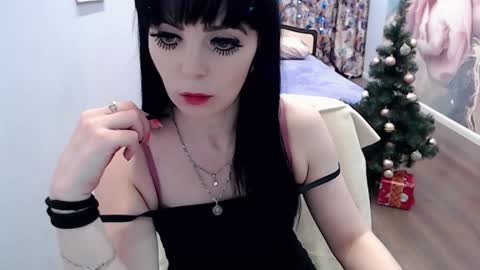 natalyaberd online show from 12/12/24, 11:25