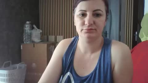 Snapshot of natalyarosse chatting on 05/05/26, 07:05 Natalya online show from 05/05/26, 07:05