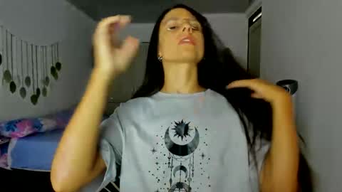 natalyfitt_7 online show from 02/13/26, 07:10