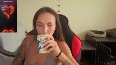 Snapshot of natalyfreman chatting on 08/01/26, 10:25 Nataly online show from 08/01/26, 10:25