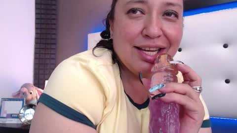 Natasha online show from 03/03/25, 03:31