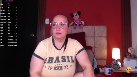 Natasha online show from 10/21/25, 07:14