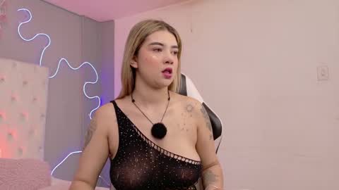Natasha  online show from 03/31/26, 07:58