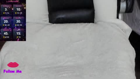 Snapshot of natasha__logan chatting on 12/28/24, 04:19 Natasha online show from 12/28/24, 04:19