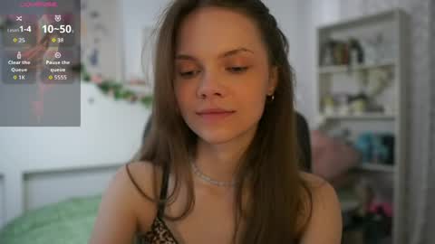 Snapshot of natasha__malkova chatting on 05/19/26, 08:09 natasha__malkova online show from 05/19/26, 08:09