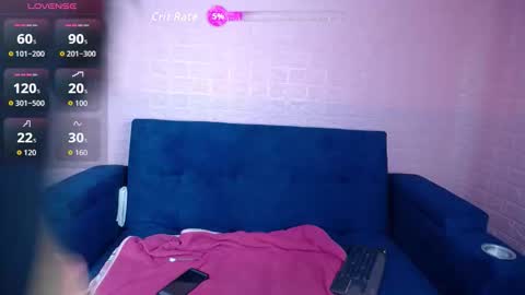 Snapshot of natasha_crawford chatting on 10/19/25, 02:56 Natasha online show from 10/19/25, 02:56