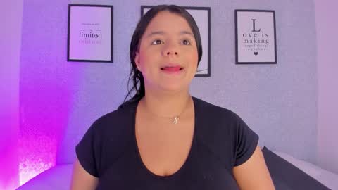  Natasha  online show from 11/04/25, 11:31