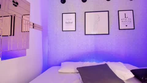  Natasha  online show from 12/19/25, 12:34