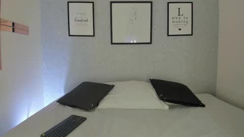  Natasha  online show from 02/25/26, 11:42