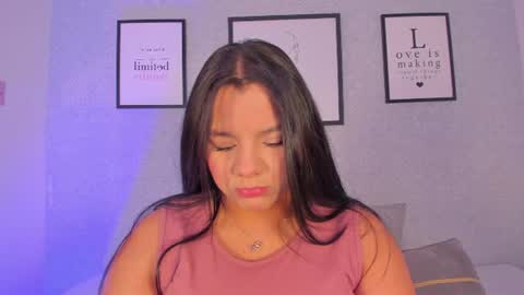 Snapshot of natasha_harpper chatting on 06/22/26, 12:35 Natasha online show from 06/22/26, 12:35