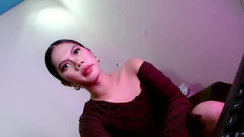 natasha_leigh online show from 04/21/26, 05:39