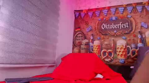 Snapshot of natasha_luna_ chatting on 09/27/25, 07:08 Natasha online show from 09/27/25, 07:08