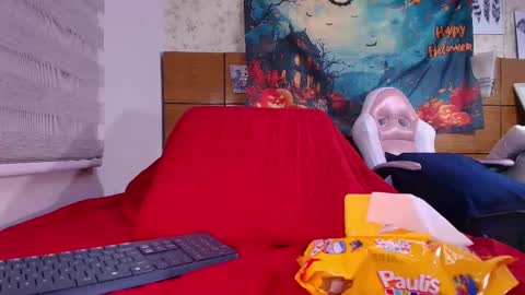 Snapshot of natasha_luna_ chatting on 10/11/25, 07:12 Natasha online show from 10/11/25, 07:12