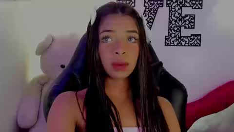 Snapshot of natasha_smith_ws chatting on 03/17/26, 10:02 Natasha online show from 03/17/26, 10:02