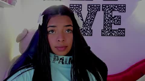 Snapshot of natasha_smith_ws chatting on 03/18/26, 06:11 Natasha online show from 03/18/26, 06:11