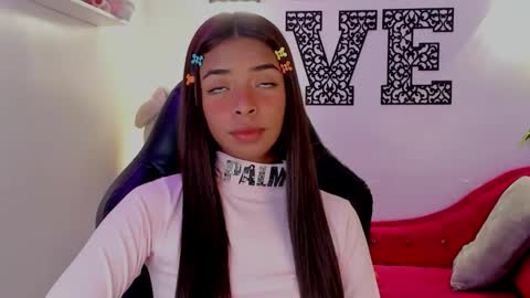 Snapshot of natasha_smith_ws chatting on 03/19/26, 04:33 Natasha online show from 03/19/26, 04:33