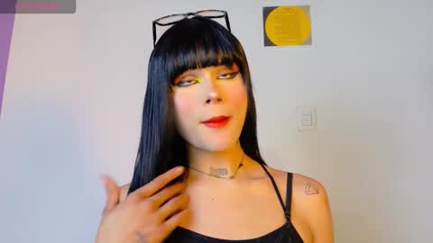 Natahsa  online show from 09/28/25, 05:57