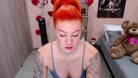 Snapshot of natasha_woo chatting on 02/21/25, 11:01 Nat online show from 02/21/25, 11:01