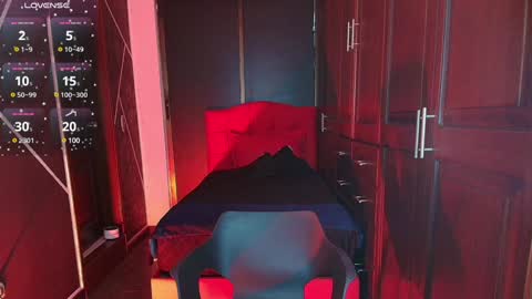 Natasha Mason online show from 01/10/25, 11:54