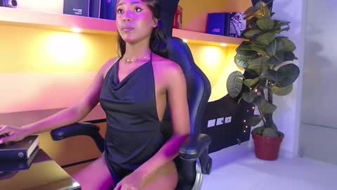 nathalia online show from 10/08/25, 11:52