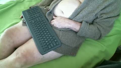 nate1x online show from 12/04/24, 07:34