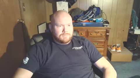 Snapshot of nate_b99 chatting on 11/16/25, 08:47 Nate online show from 11/16/25, 08:47