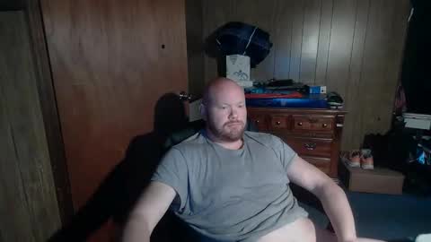 Snapshot of nate_b99 chatting on 04/18/26, 11:58 Nate online show from 04/18/26, 11:58