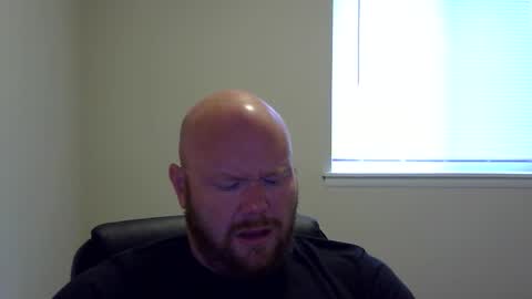 Snapshot of nate_b99 chatting on 04/25/26, 10:18 Nate online show from 04/25/26, 10:18