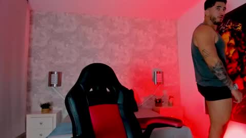 Snapshot of nate_franco chatting on 12/03/25, 04:53 Nate Franco online show from 12/03/25, 04:53