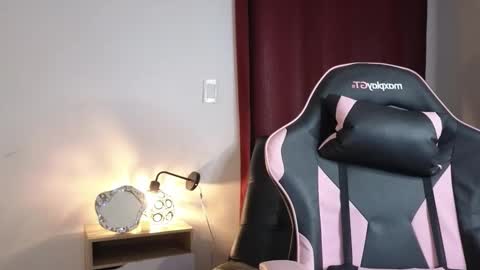 Snapshot of nath1_ chatting on 03/20/26, 03:44 NATHALIA online show from 03/20/26, 03:44