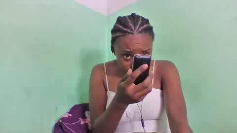 natha259706 online show from 05/17/26, 06:26