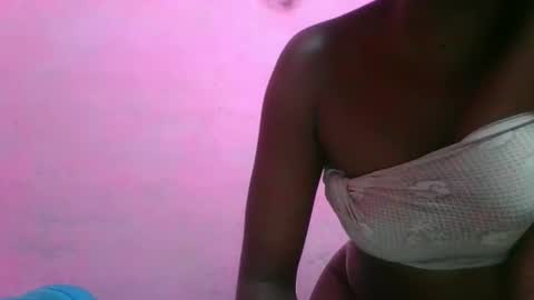 nathalia069 online show from 02/23/26, 07:44