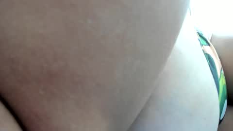 Snapshot of nathalia_hottman chatting on 09/18/25, 05:48     NATHALIA online show from 09/18/25, 05:48