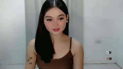 nathalia_starxxx online show from 10/25/25, 04:02