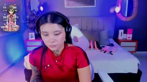 Snapshot of nathalia_stone_ chatting on 06/25/26, 05:23 nathalia stone online show from 06/25/26, 05:23