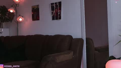 Snapshot of nathaliakyte chatting on 10/29/25, 10:22 Nathalia  online show from 10/29/25, 10:22