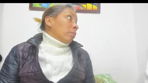 Snapshot of nathaliasmiith chatting on 04/19/26, 05:18 Nathalia online show from 04/19/26, 05:18