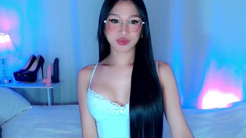   please follow me guyss online show from 09/23/25, 12:24