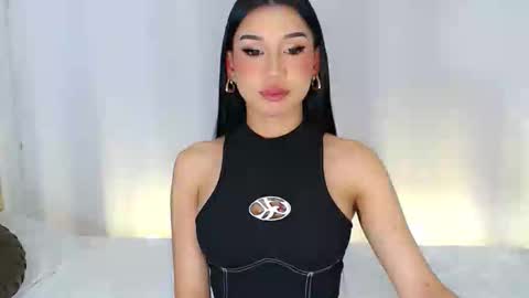   please follow me guyss online show from 10/17/25, 07:33