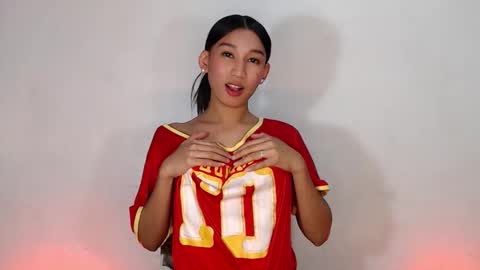   please follow me guyss online show from 02/07/26, 04:54