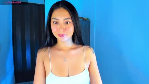 Nathalie online show from 04/16/26, 02:12