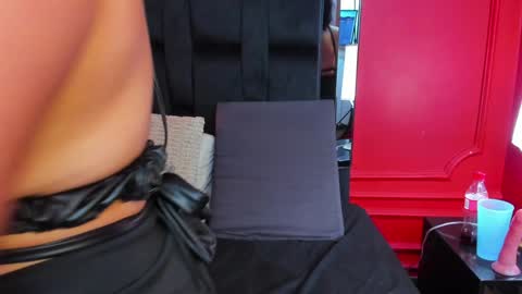 nathalie rossel online show from 01/14/25, 01:15